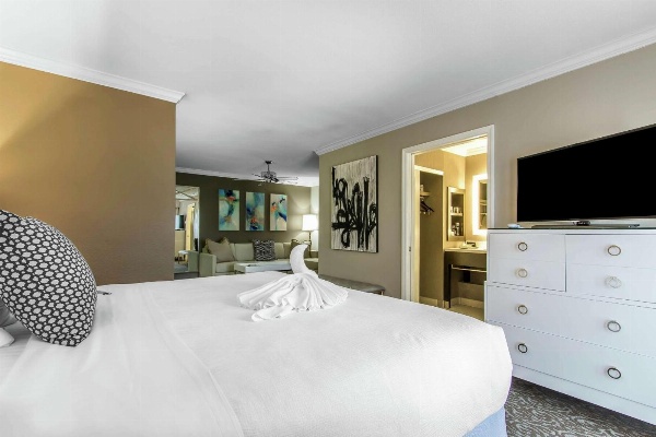 The Burgundy Hotel, Tapestry Collection by Hilton image 2